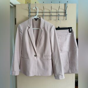 Express Blazer Pant and Skirt Set - Light Pink